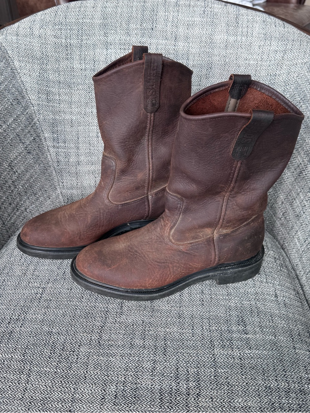 Red Wing Pecos 1159 11” Pull On Brown Leather Cowboy Work Boots Soft Toe size 9